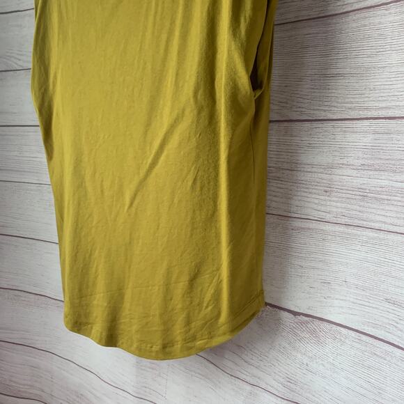 Good American Strong Shoulder Pad Sleeveless Shirt Pea Green Size 3 or Large - Picture 11 of 13